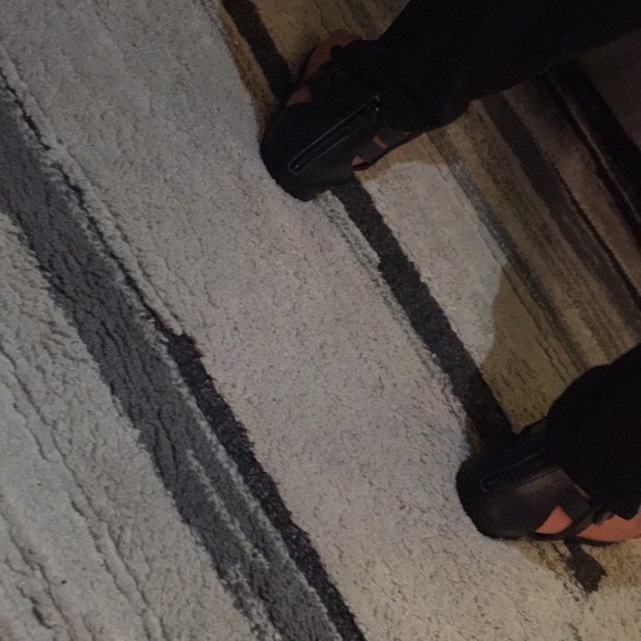 Sandals - Picture 2 of 5